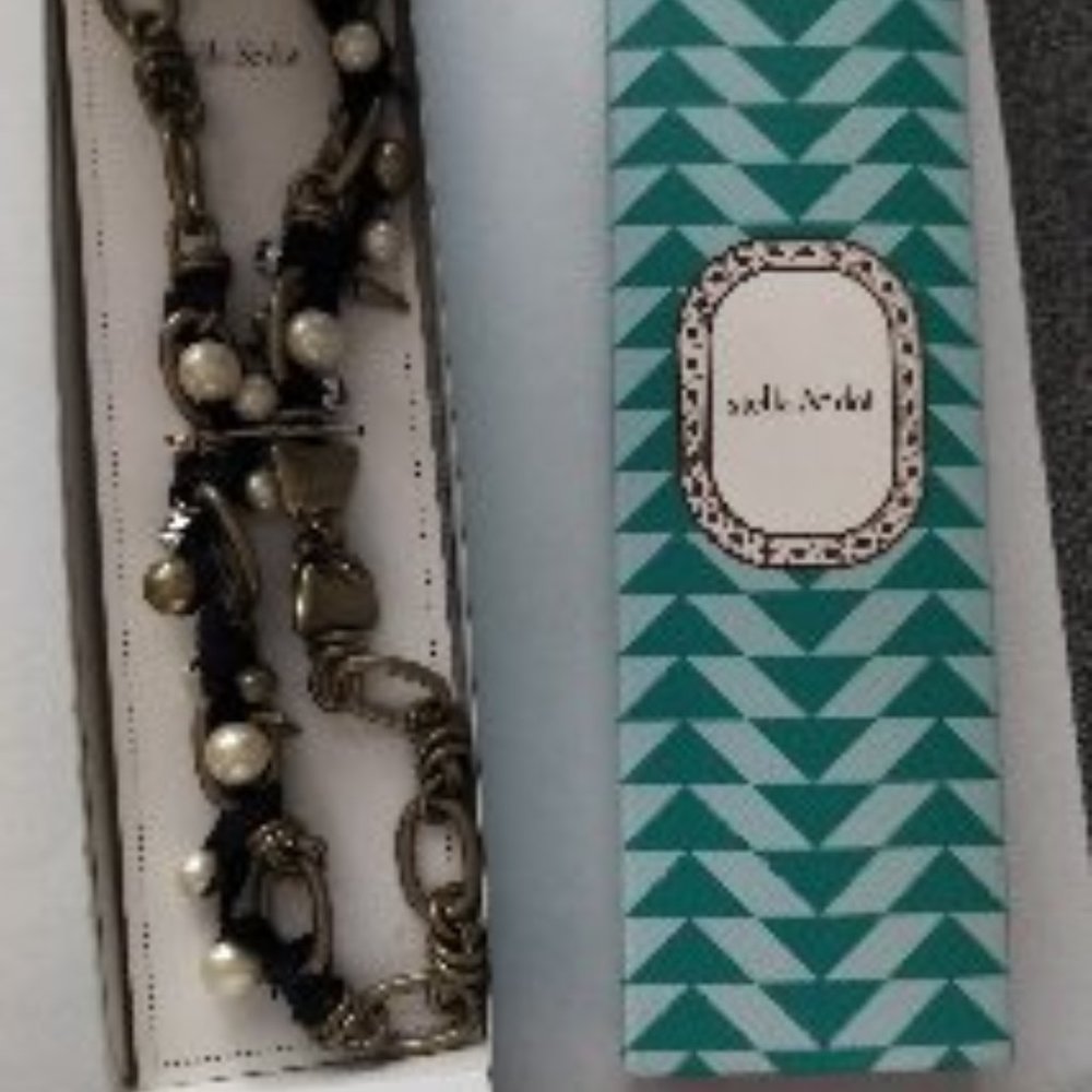 Stella and Dot French Twist Ribbon